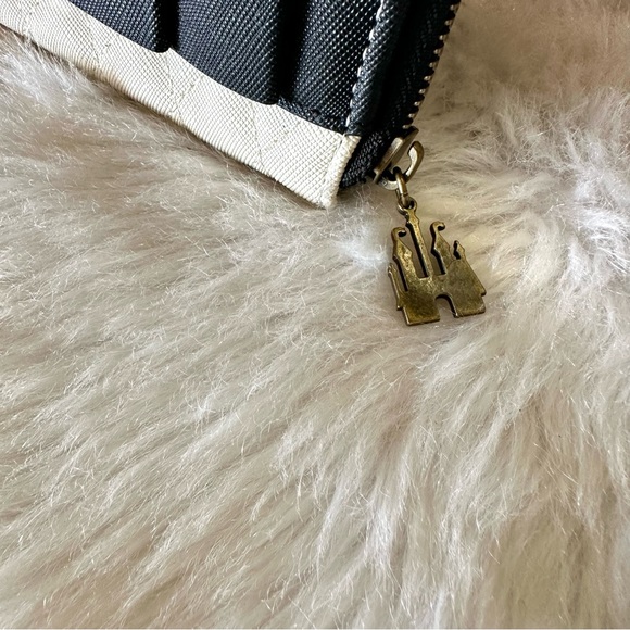 Loungefly Disney Princess Silhouette Quilted Zip-Around Wallet Bow Black White - Picture 2 of 6